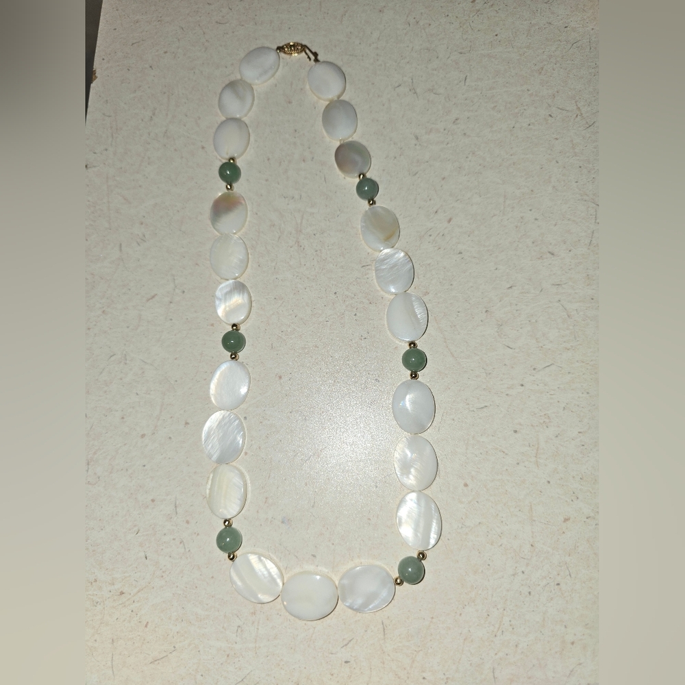 Women's Beaded Necklace
